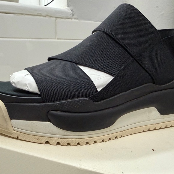 Y-3 Yohji Yamamoto Adidas Hokori Sandals - Worn once! main image 6